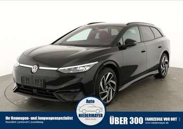 Tourer Pro S Black Style, AHK, IQ.Light, HuD, Area