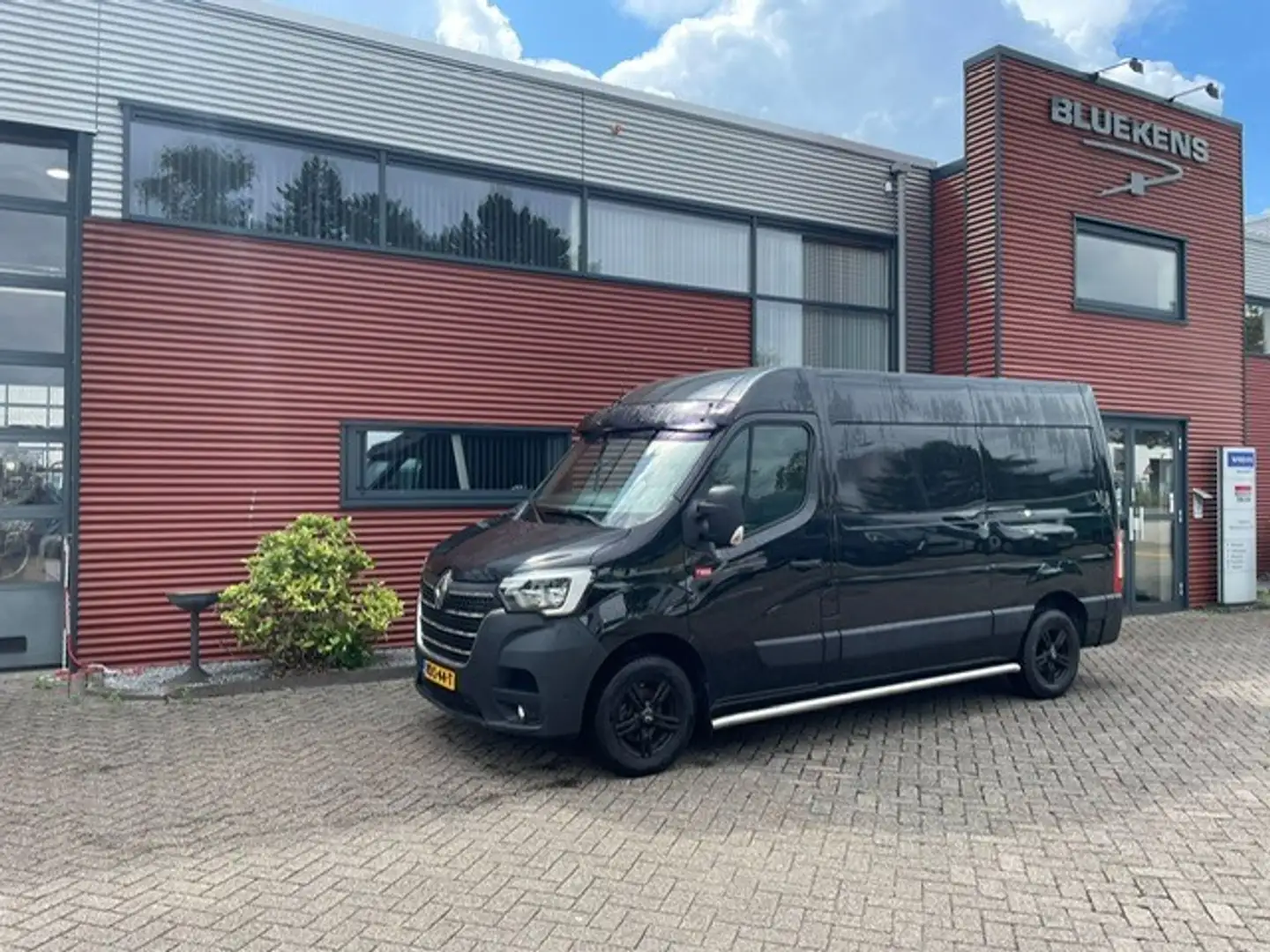 Renault Master L2H2 Zwart - 1