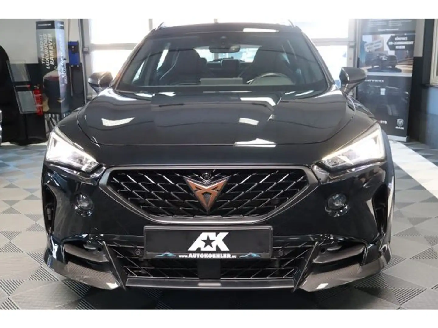 CUPRA Formentor VZ5 4Drive ABT 450PS Schalensitz Akebono Beats Чорний - 2