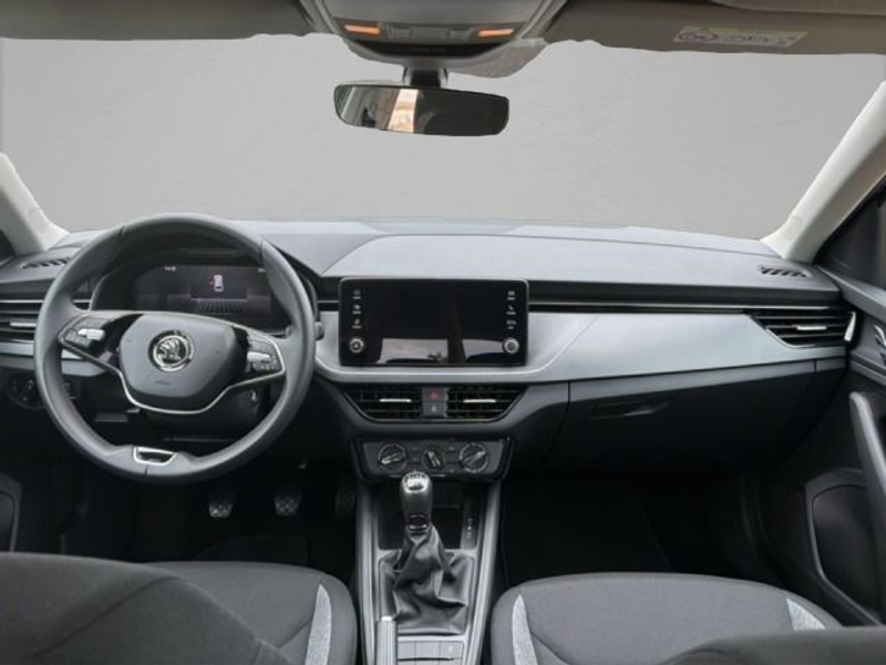 Skoda Scala Essence 1,0 TSI 70 kW 5-Gang mech. — photo 12