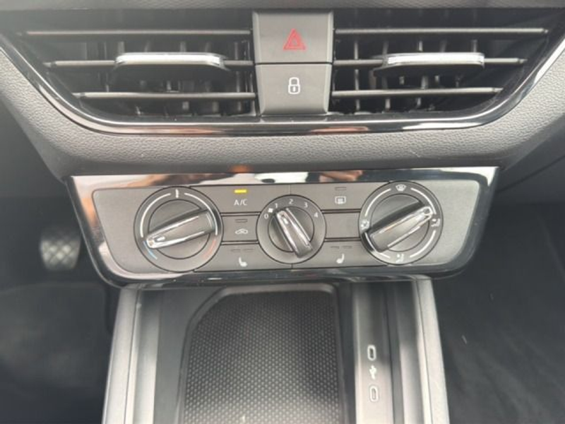 Skoda Scala Essence 1,0 TSI 70 kW 5-Gang mech. — photo 13