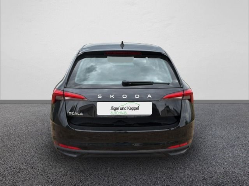 Skoda Scala Essence 1,0 TSI 70 kW 5-Gang mech. — photo 4