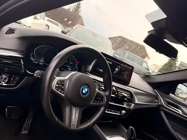 BMW M view 8