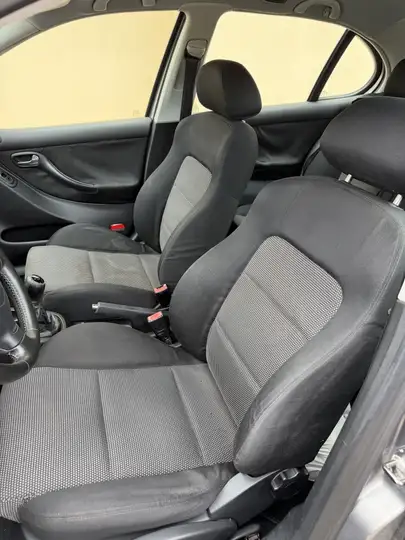 SEAT León 1.6 Sport 2004, foto 5