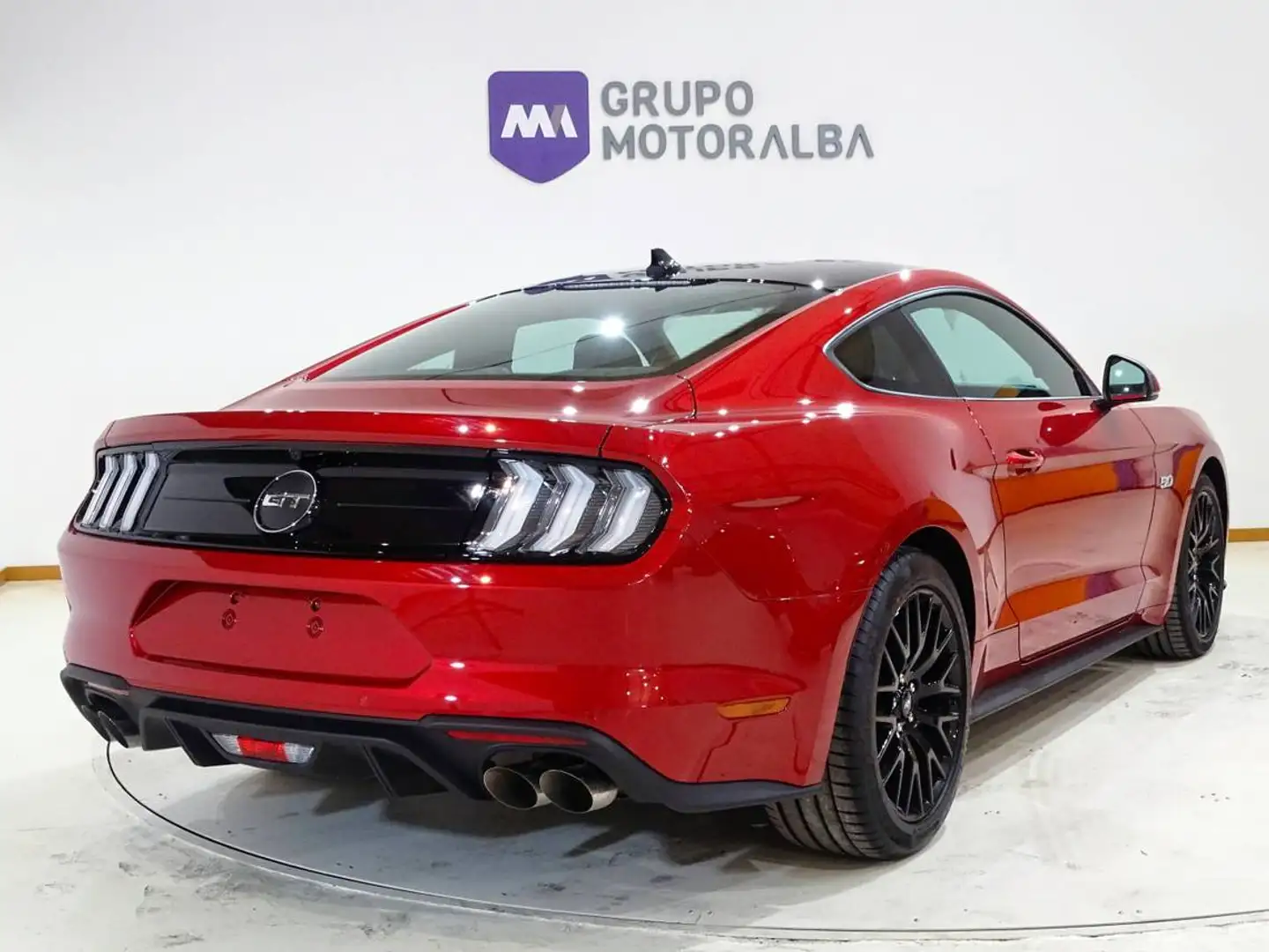 Ford Mustang 5.0 Ti-VCT V8 336KW    AT(Fast.) GT Red - 2