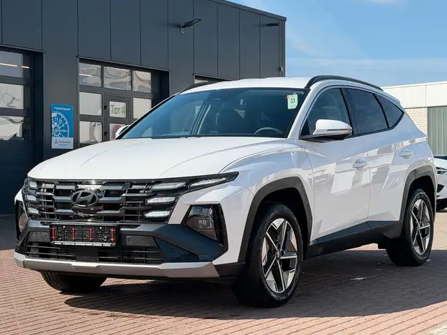 Hyundai Tucson main image