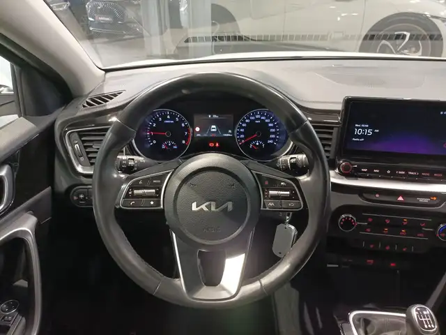 Kia Ceed view 10