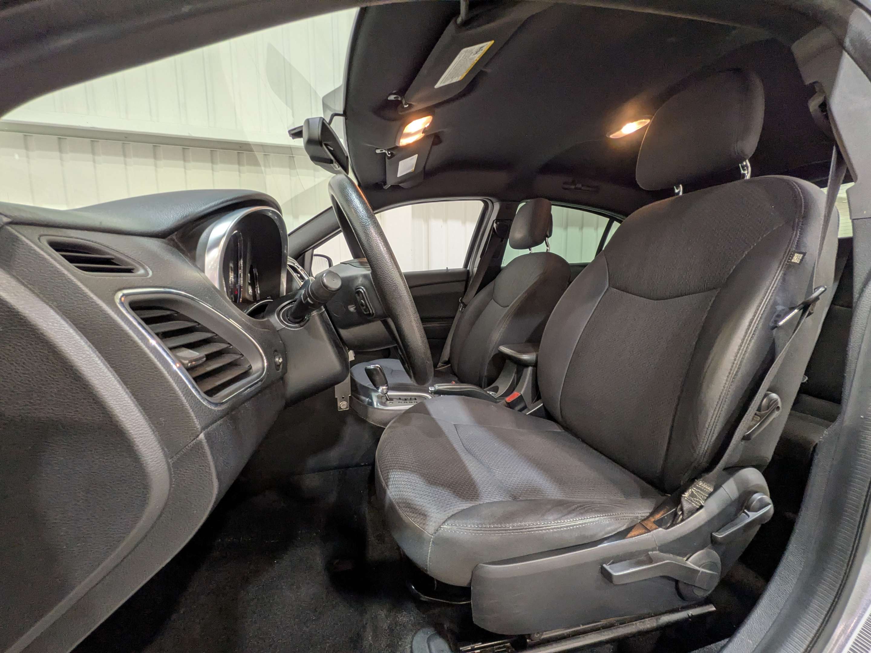 Chrysler 200 2013