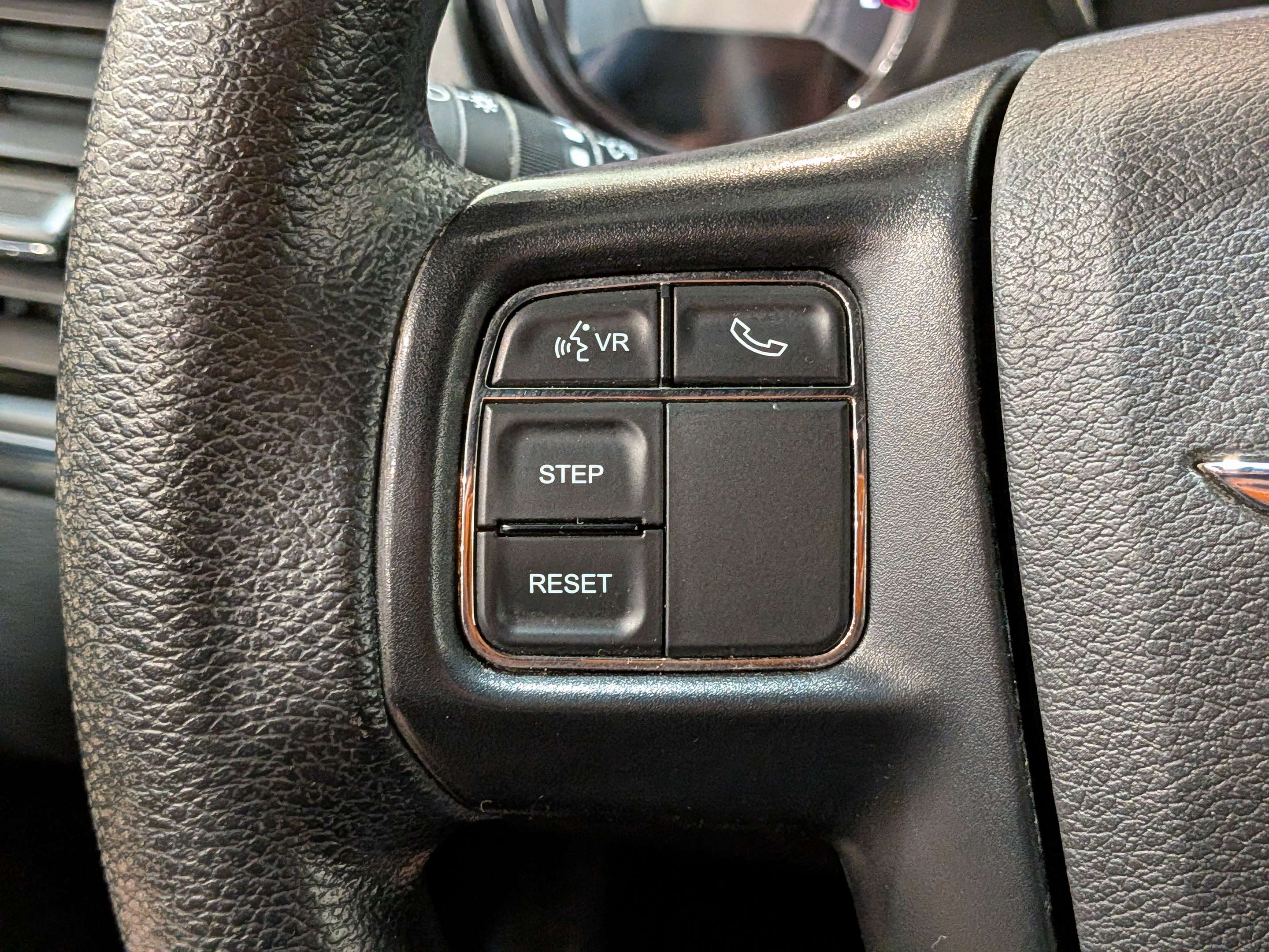 Chrysler 200 2013