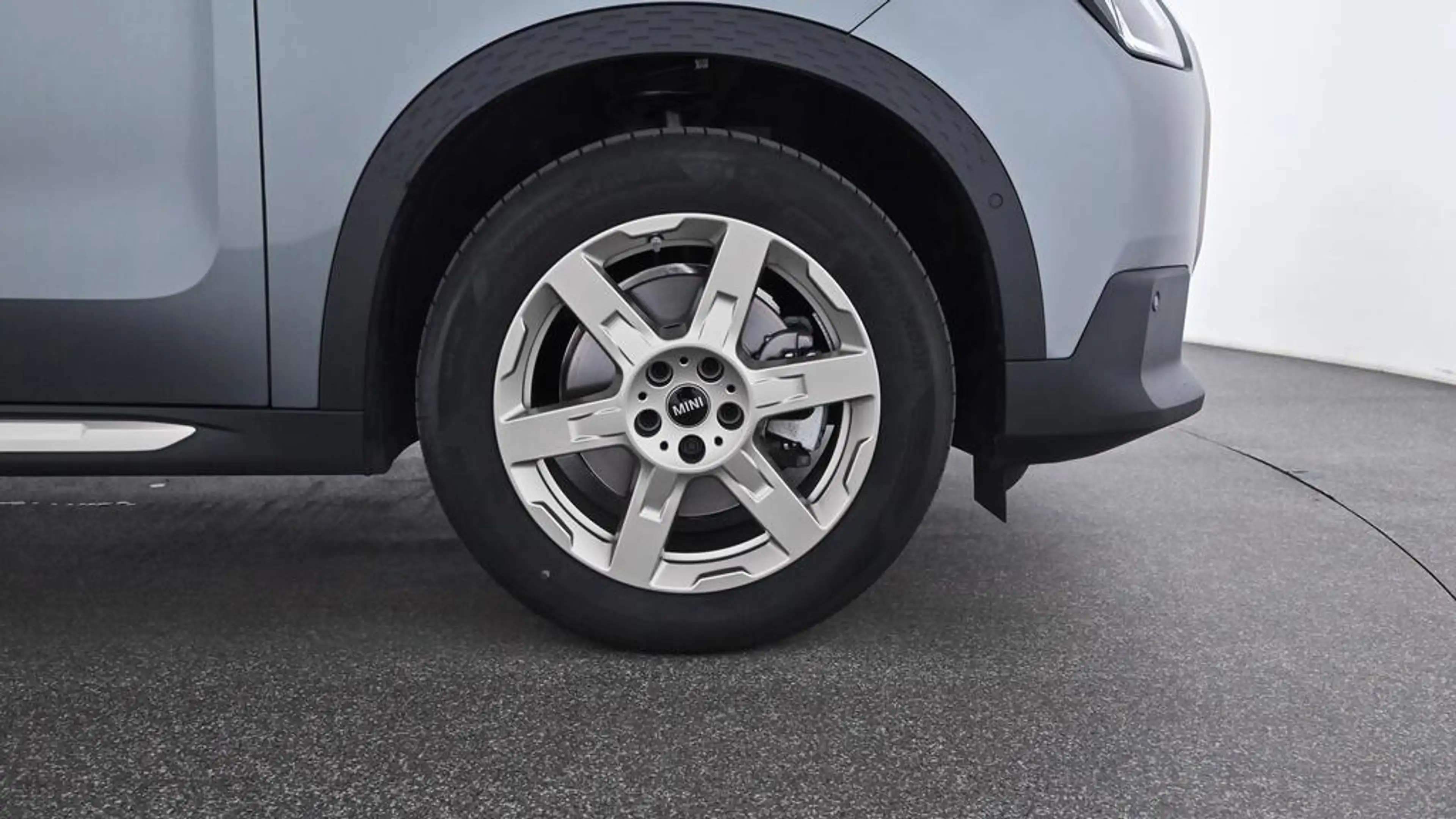MINI Countryman C Favoured Trim — photo 10