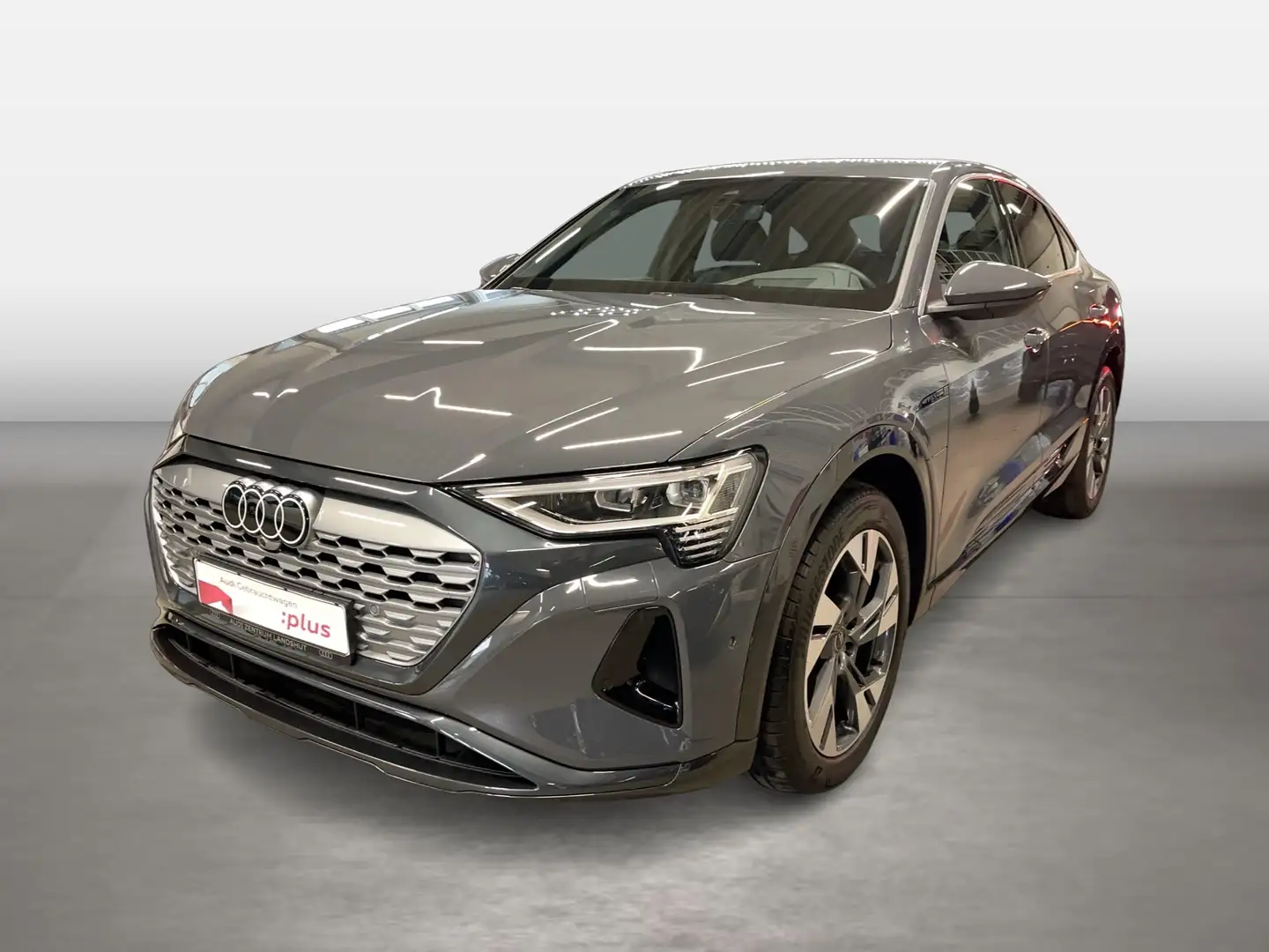Audi Q8 e-tron Sportback 55  quattro advanced Luft Gri - 2