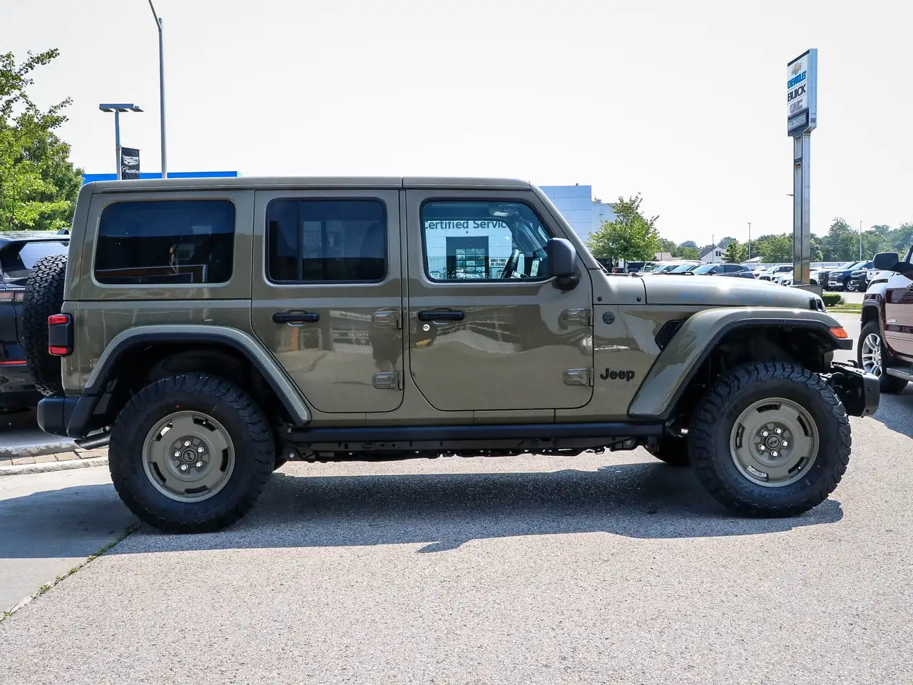 Jeep Wrangler снимка Jeep Wrangler