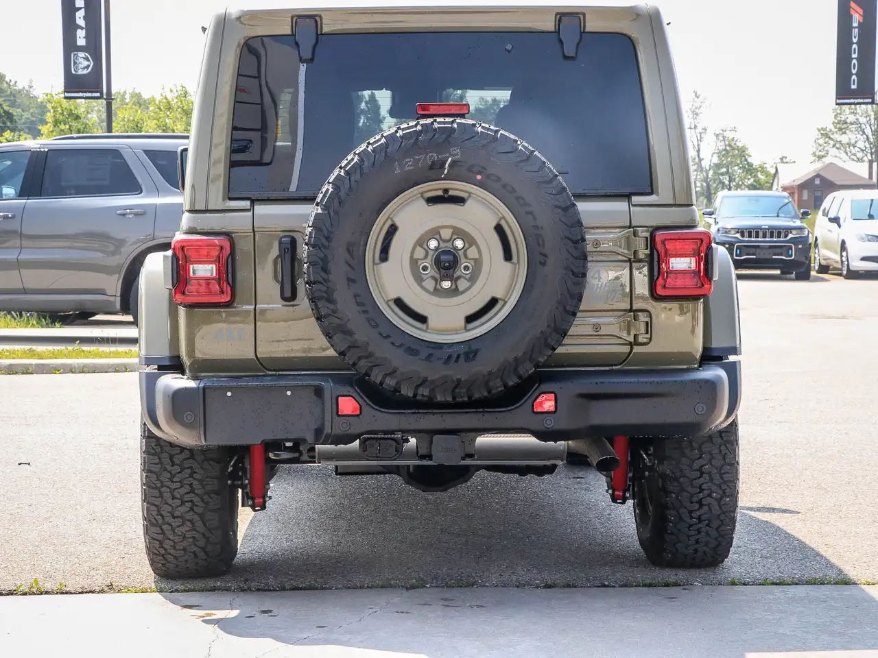 Jeep Wrangler снимка Jeep Wrangler