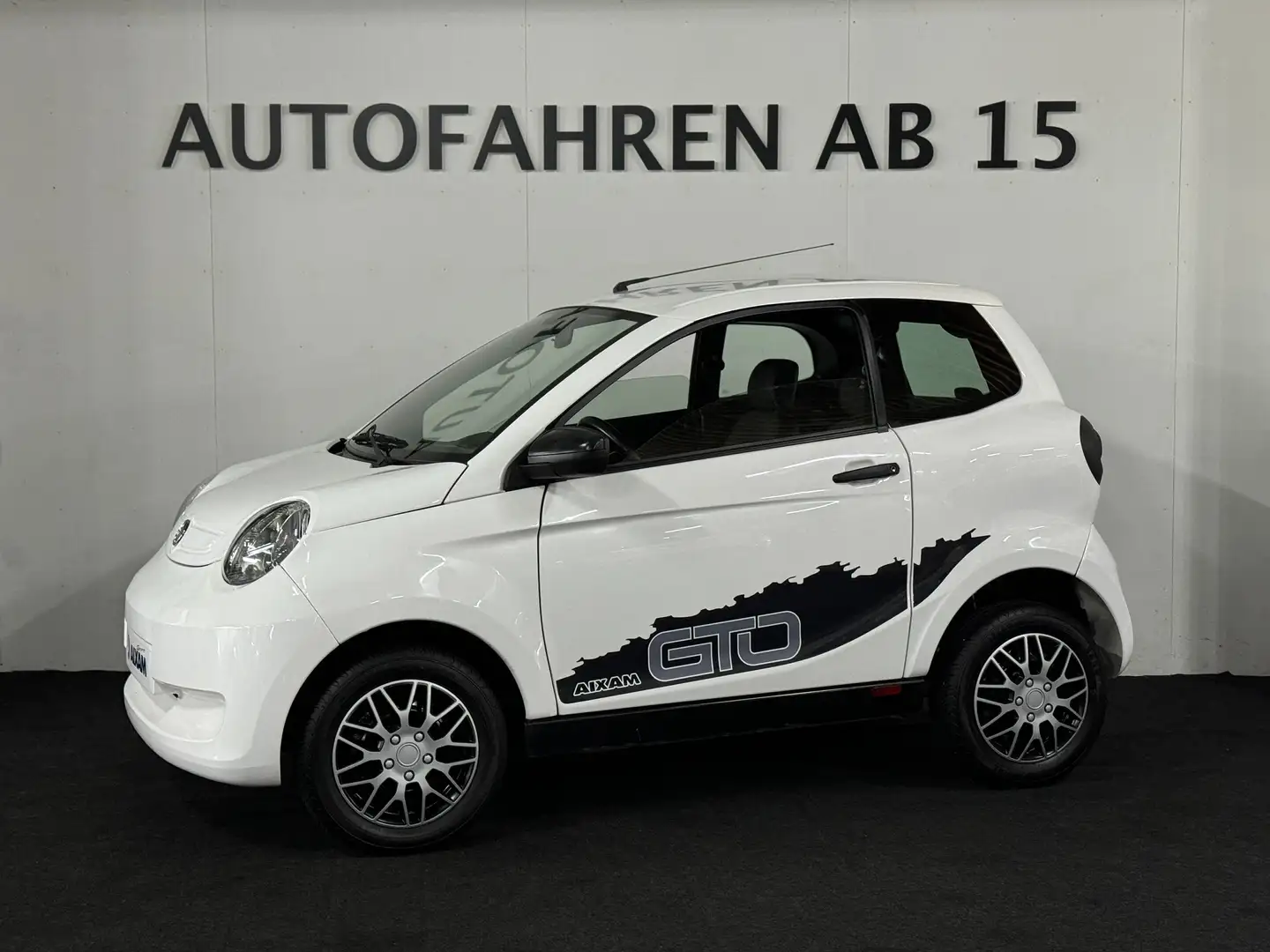 Aixam City Minauto Sport Leiser 8PS Motor Mit Lieferung Weiß - 1