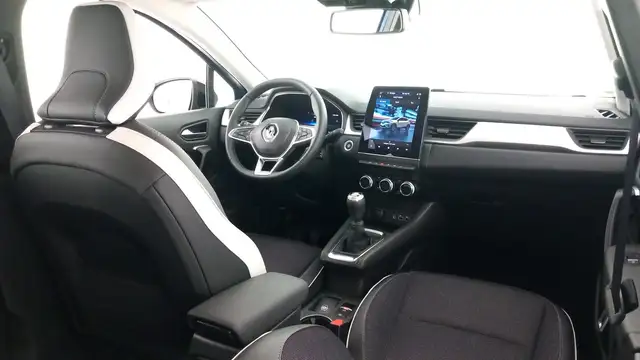 Renault Captur view 15