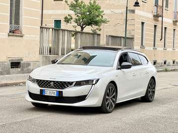 SW 1.6 HYbrid PHEV 225cv e-EAT8 E6D GT Line KM CERTIFICATI-TETTO APRIBILE-NIGHT VISION-PELLE NAPPA GT-MASSAGGIO-FULL LED!