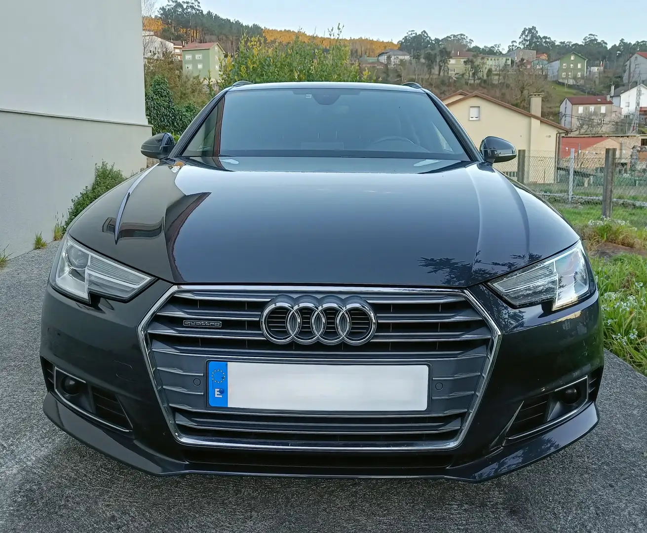 Audi A4 Audi A4 Avant Quattro Sline Gris - 1