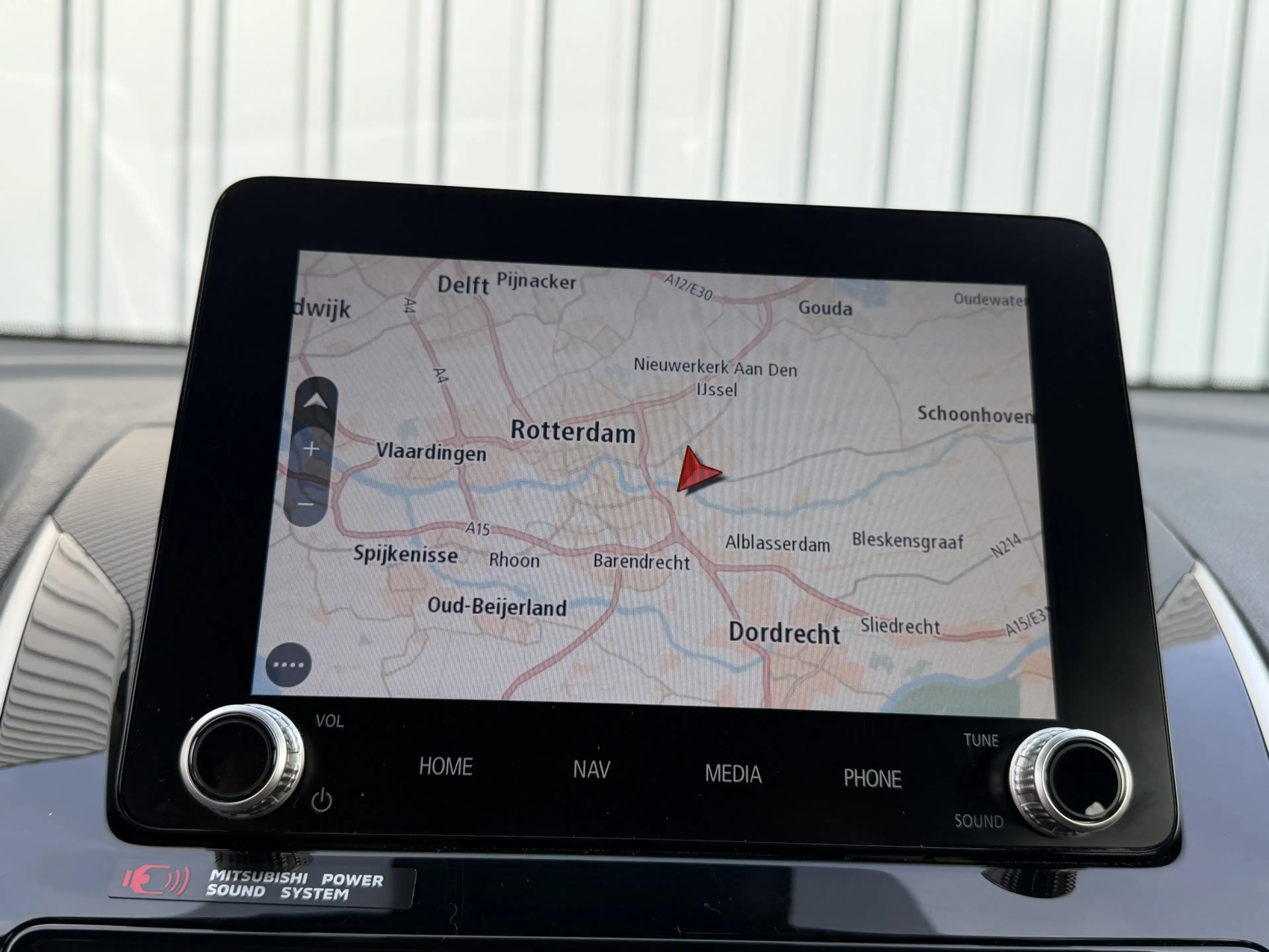Mitsubishi Eclipse Cross 2.4 PHEV Intense+ | Trekhaak | Adaptive Cruise con — photo 24