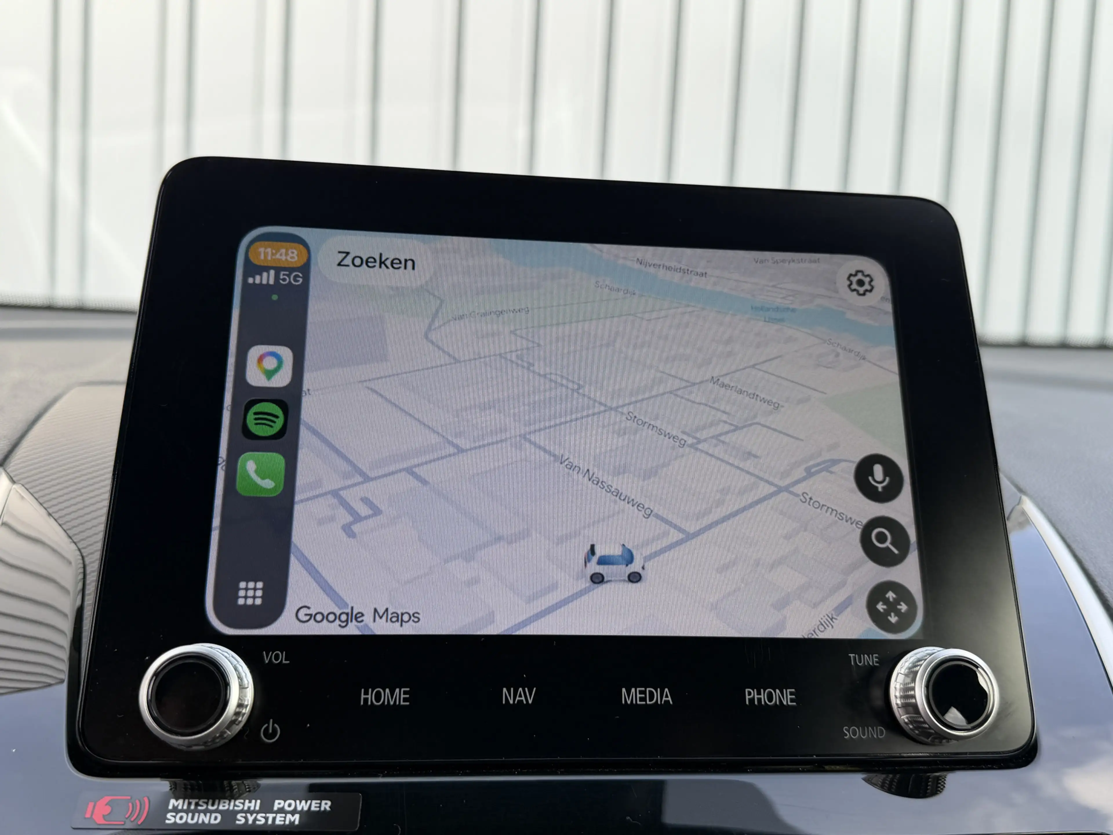 Mitsubishi Eclipse Cross 2.4 PHEV Intense+ | Trekhaak | Adaptive Cruise con — photo 23
