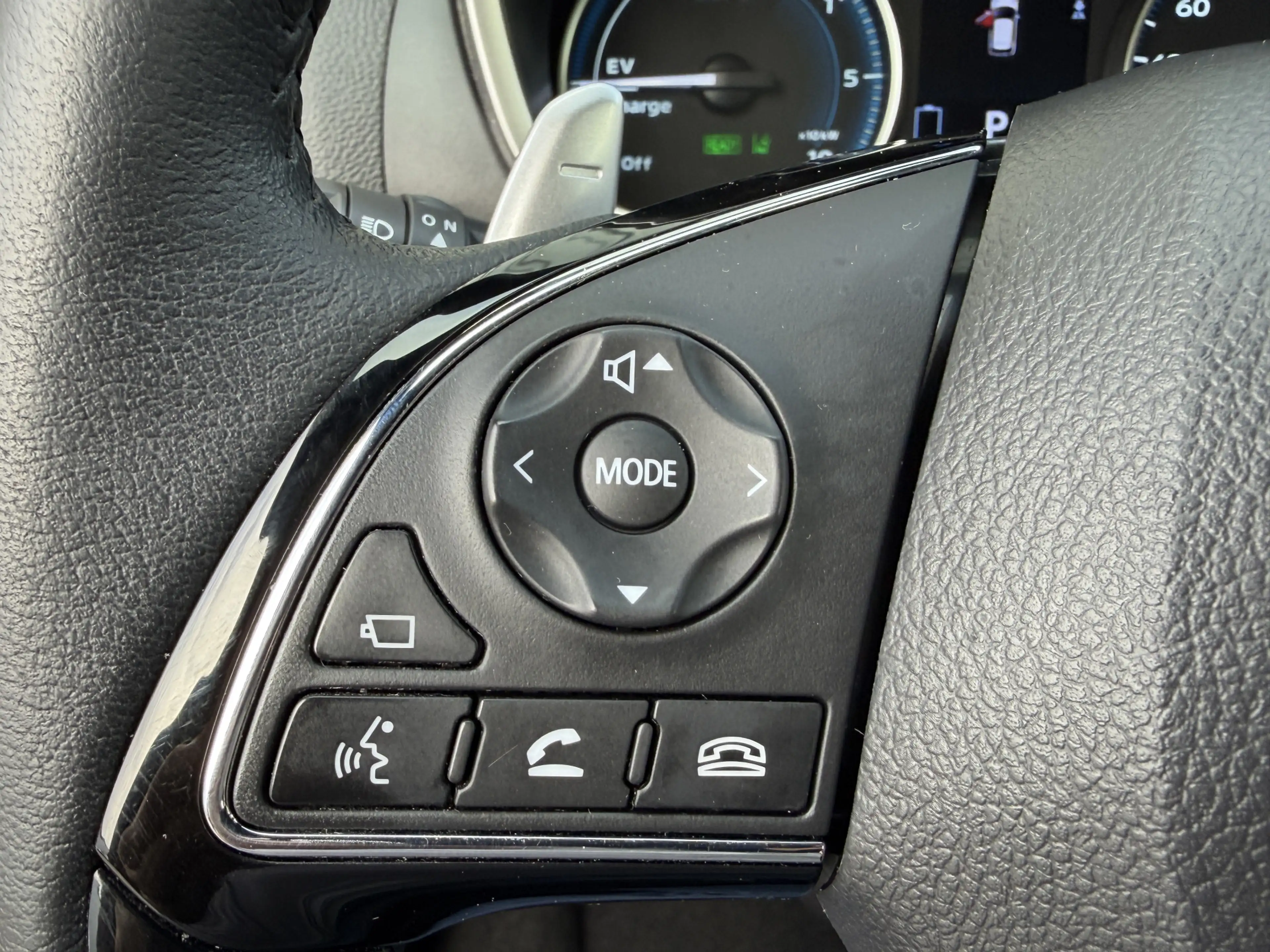 Mitsubishi Eclipse Cross 2.4 PHEV Intense+ | Trekhaak | Adaptive Cruise con — photo 31