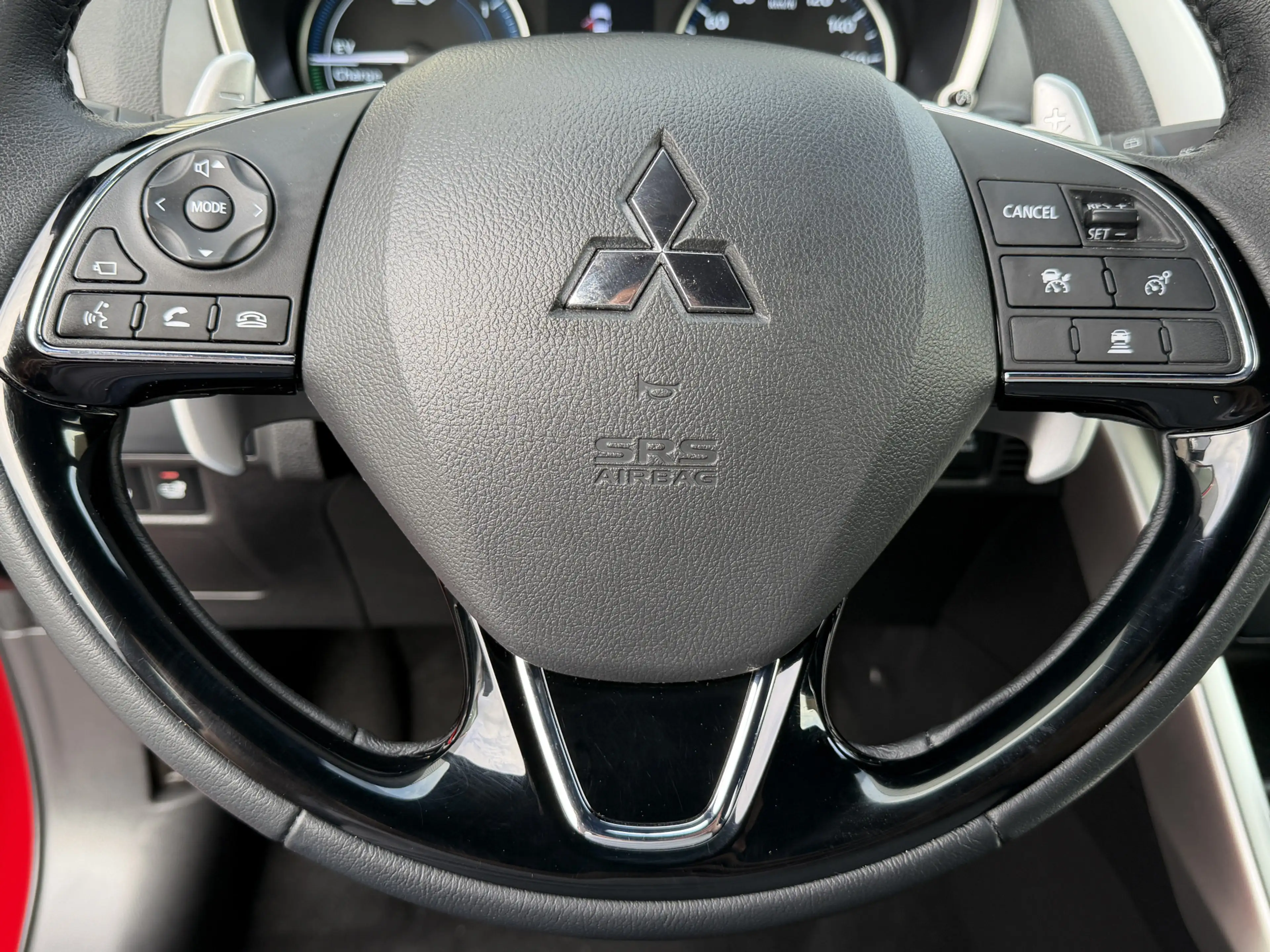 Mitsubishi Eclipse Cross 2.4 PHEV Intense+ | Trekhaak | Adaptive Cruise con — photo 29