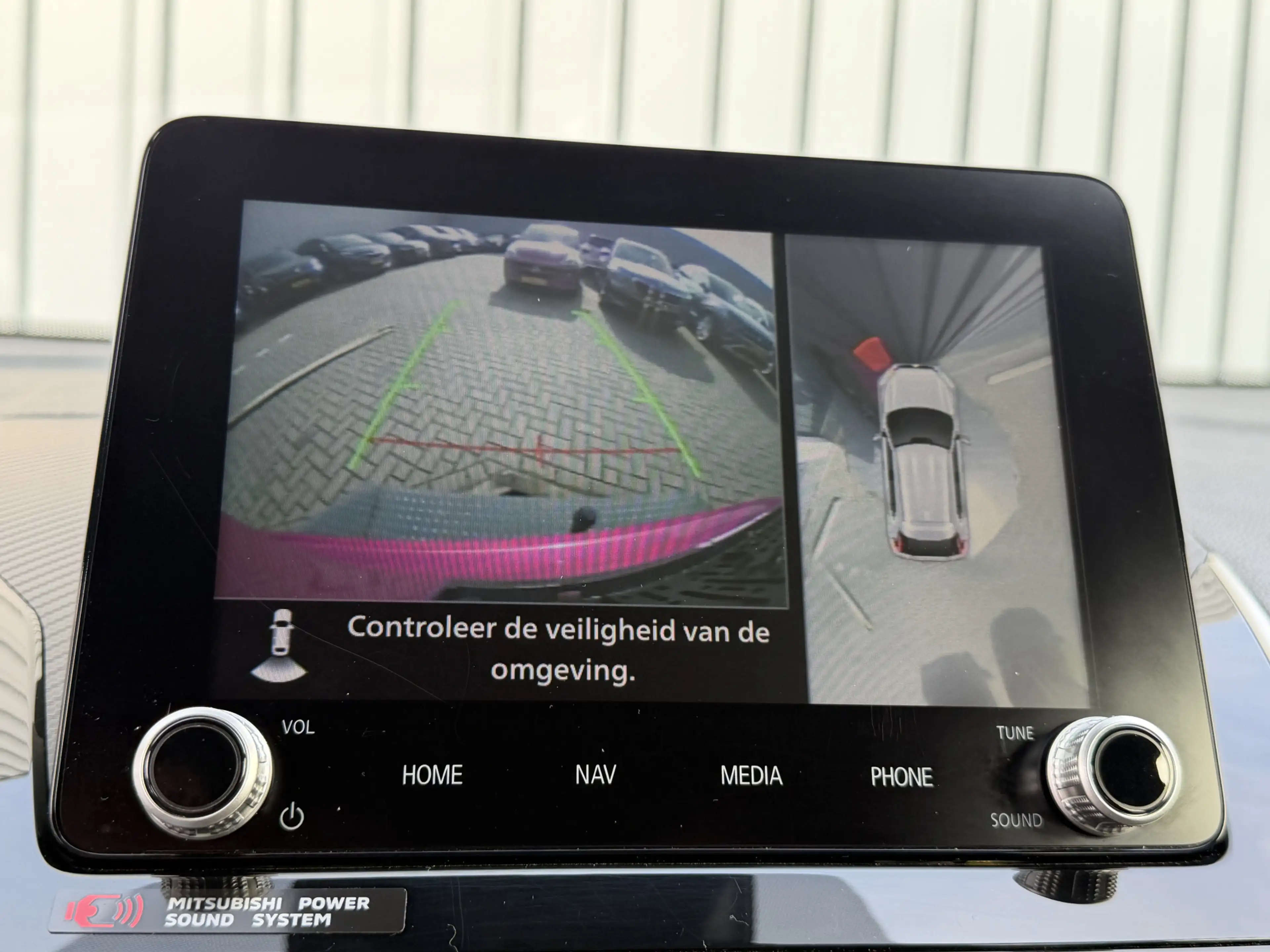 Mitsubishi Eclipse Cross 2.4 PHEV Intense+ | Trekhaak | Adaptive Cruise con — photo 21