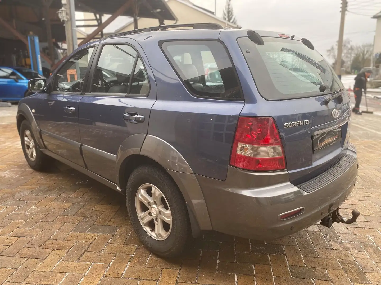 Kia Sorento 2.5 CRDi 4WD Leder Klimaatm StdHzg SHZ Blau - 2