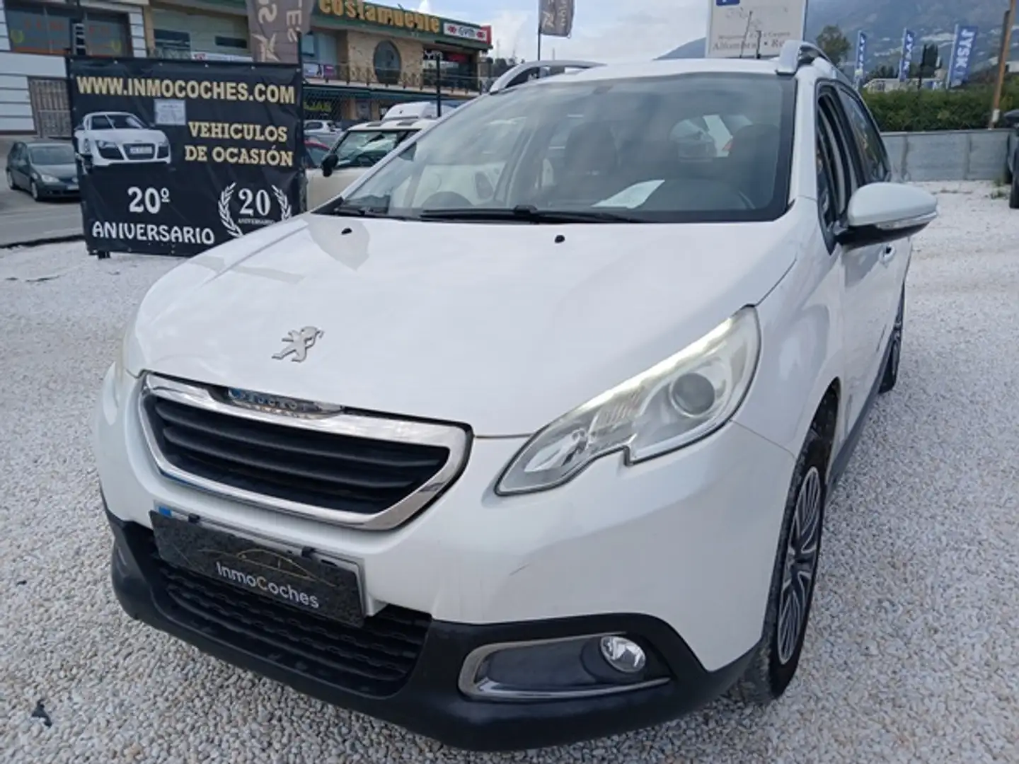 Peugeot 2008 1.2 PureTech Access 82 Blanco - 1