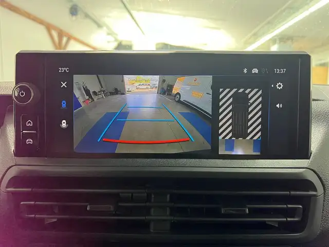 Opel Vivaro view 14