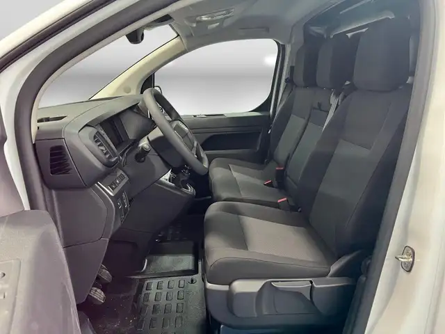 Opel Vivaro view 6