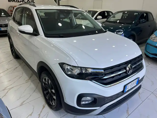 Volkswagen T-Cross view 7