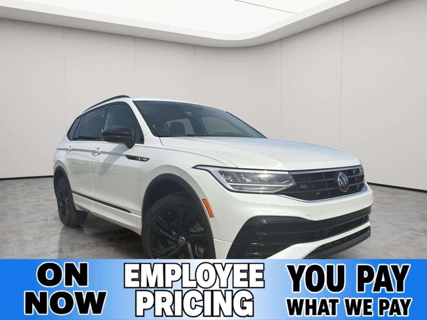 2024 Volkswagen Tiguan Comfortline R-Line Black Edition