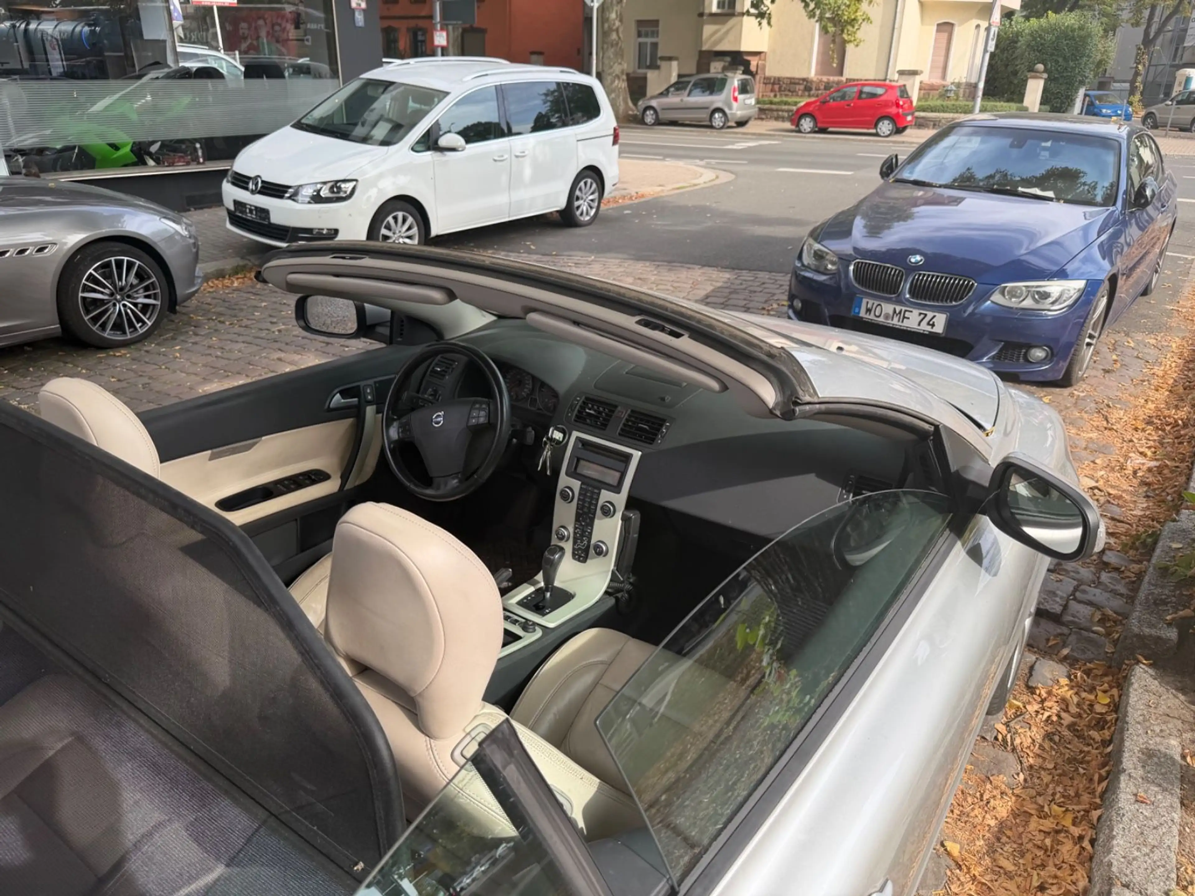 Volvo C70 Cabriolet D5 Summum — photo 4