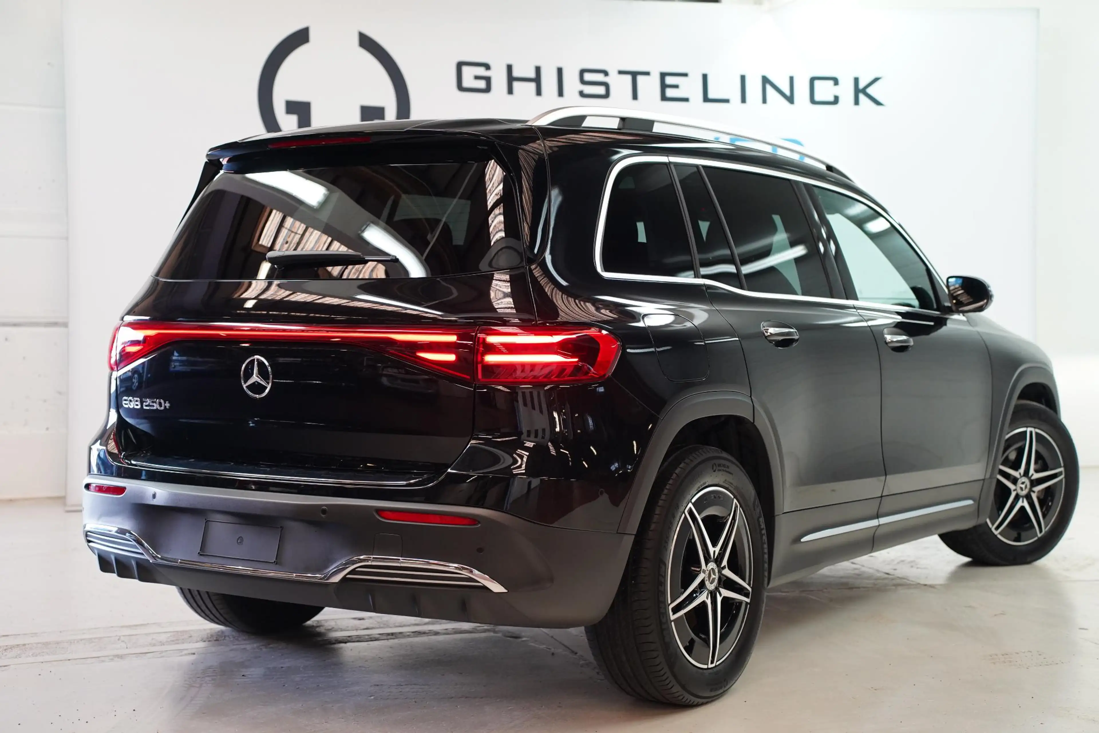 Mercedes-Benz EQB 250 250+ Business Solution AMG 71 kWh |Panoramisch sch — photo 5