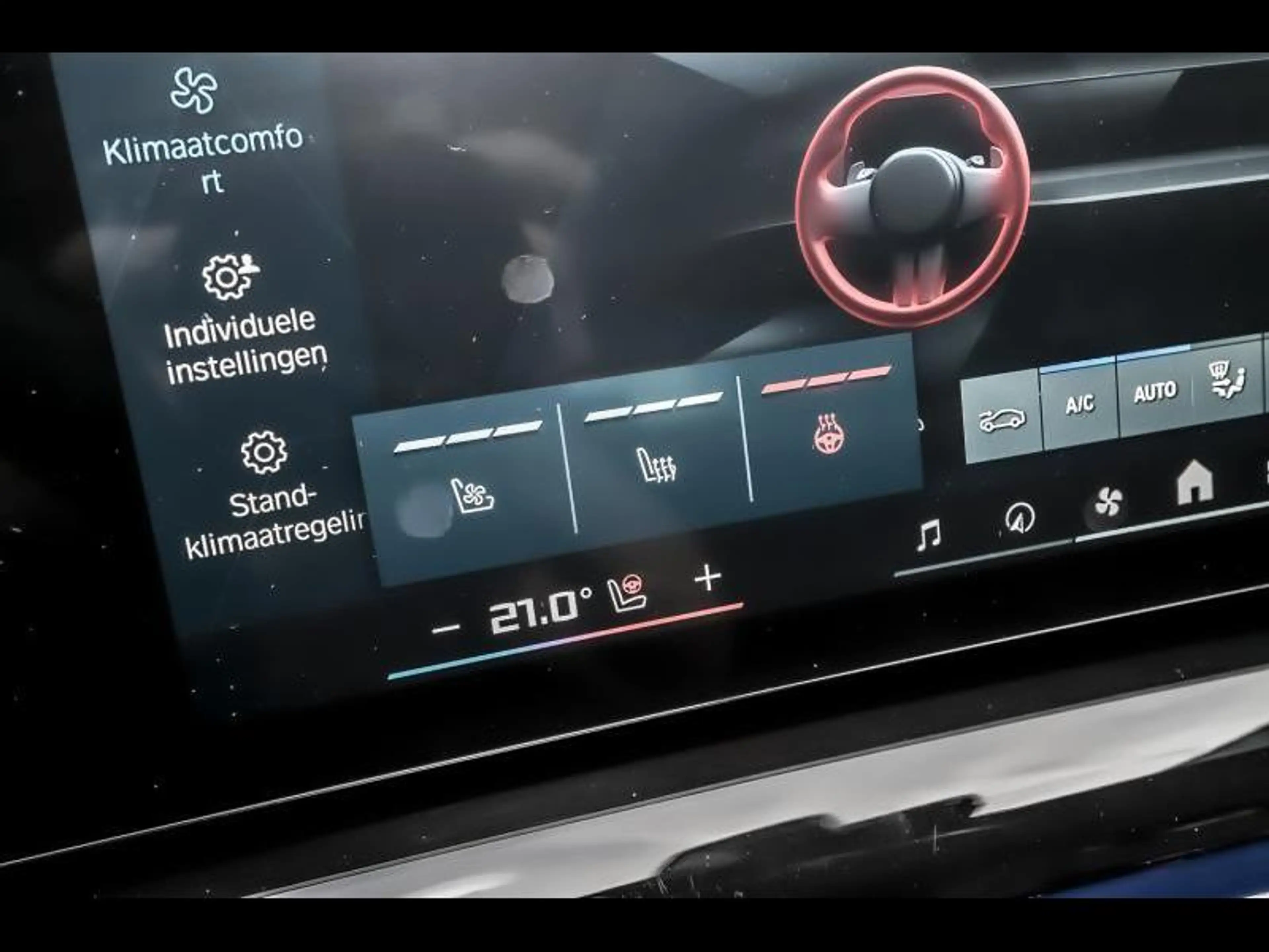 BMW M5 Touring — photo 13