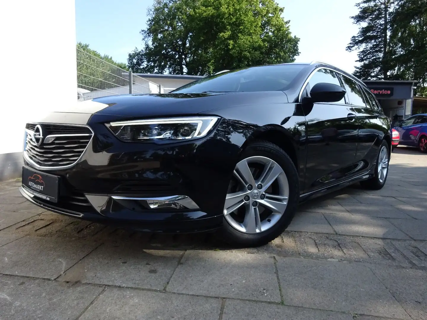 Opel Insignia B Sports Tourer Innovation/ Panorama/Navi/Klimaa Schwarz - 1