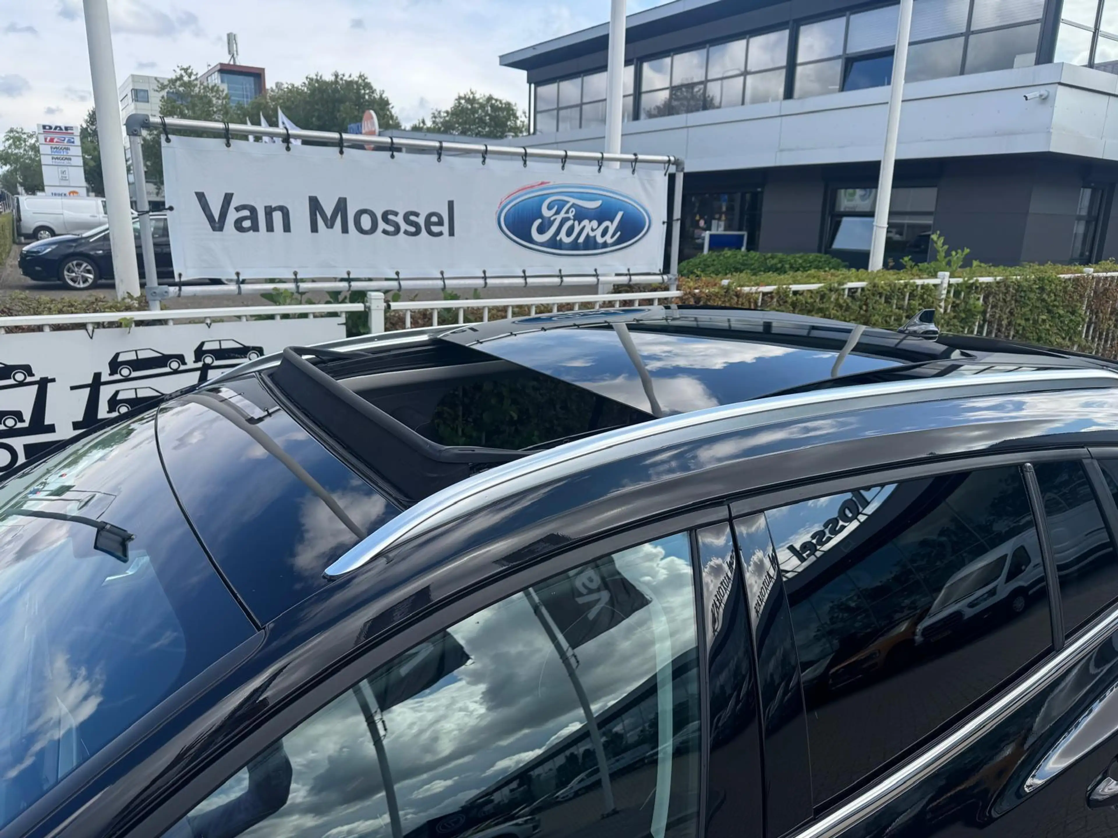 Ford Focus Wagon 1.0 EcoBoost Hybrid Titanium X | Cruise Ctrl — photo 6