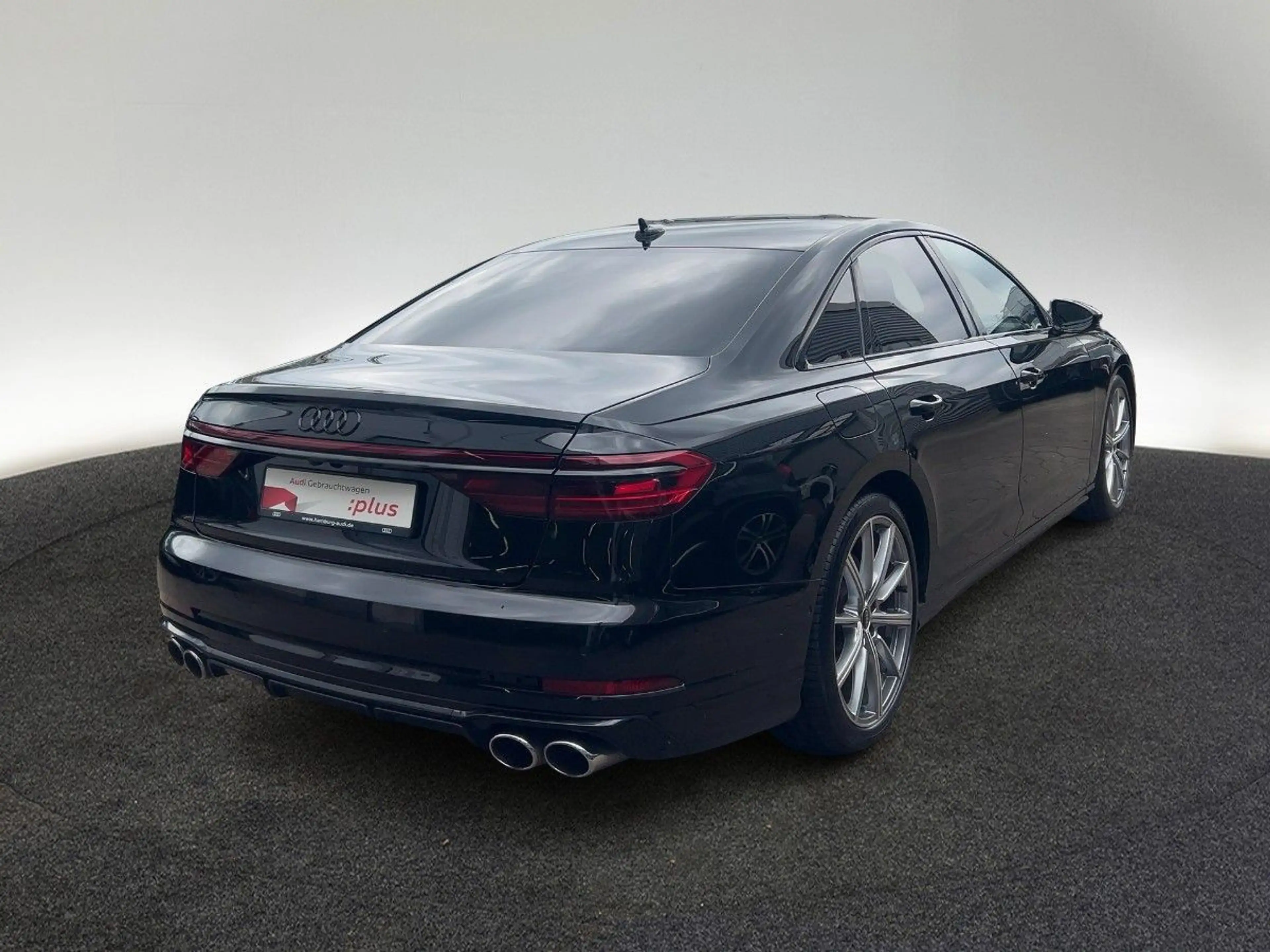 Audi S8 4.0 TFSI quattro tiptronic — photo 5