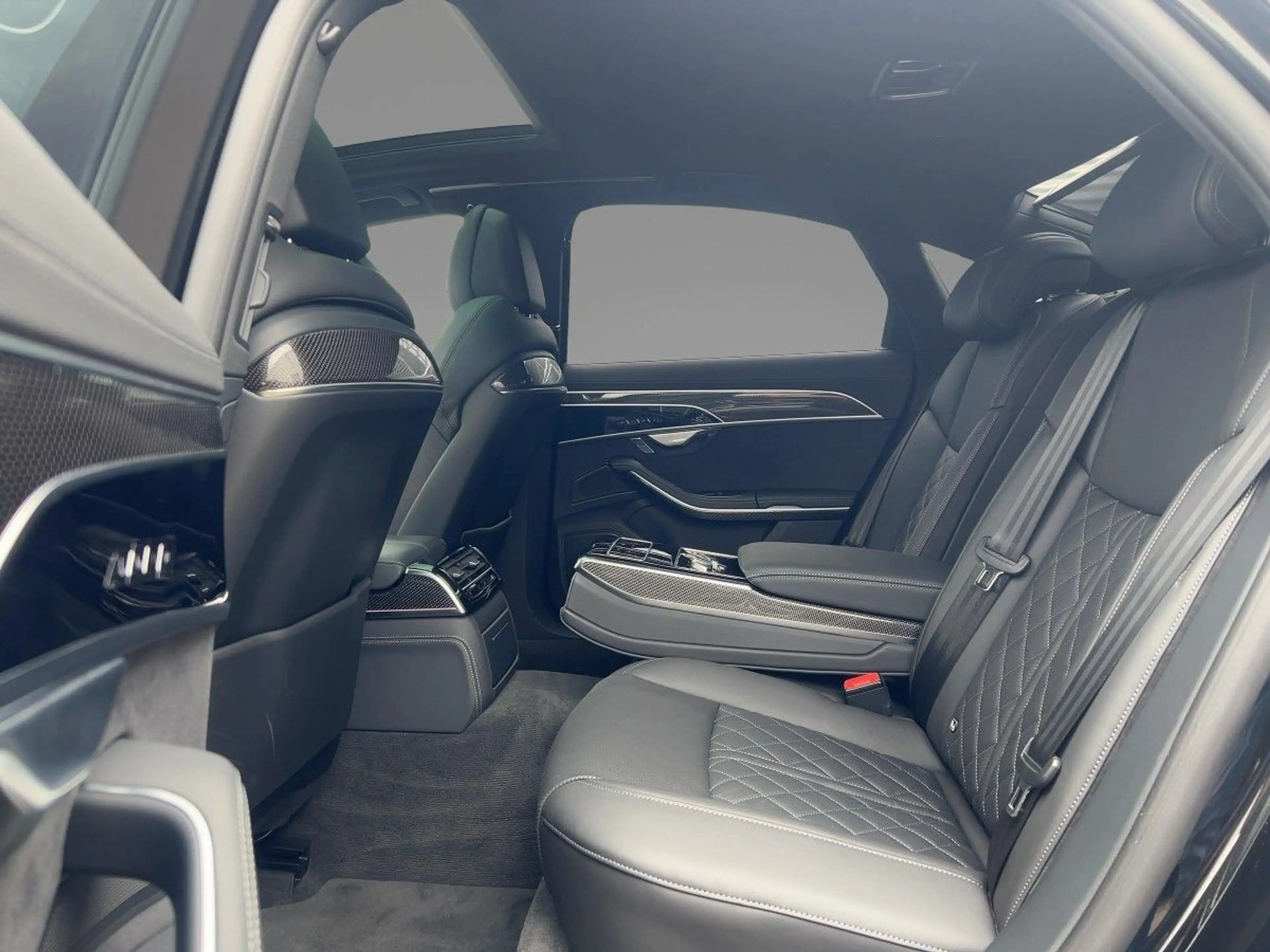 Audi S8 4.0 TFSI quattro tiptronic — photo 9