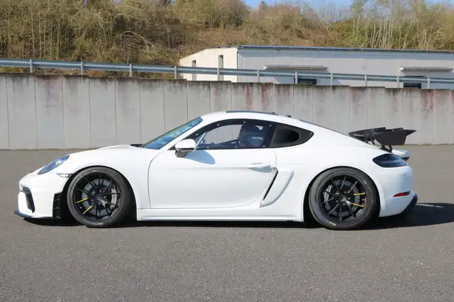 Porsche Cayman 718 GT4 CS Ready to Race MwSt. ausweisbar