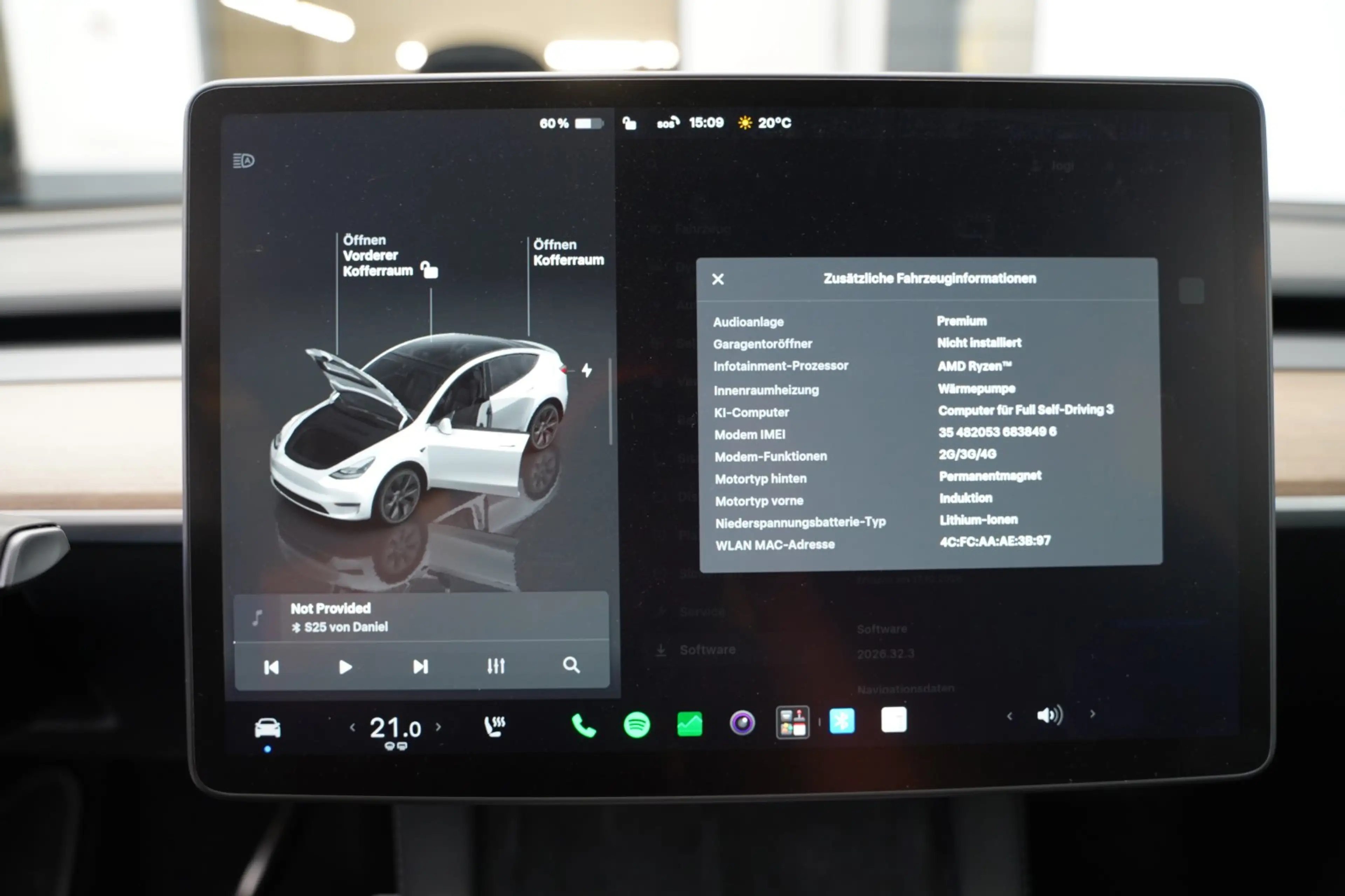 Tesla Model Y Long Range AWD *1. Hand*unfallfrei* — photo 13