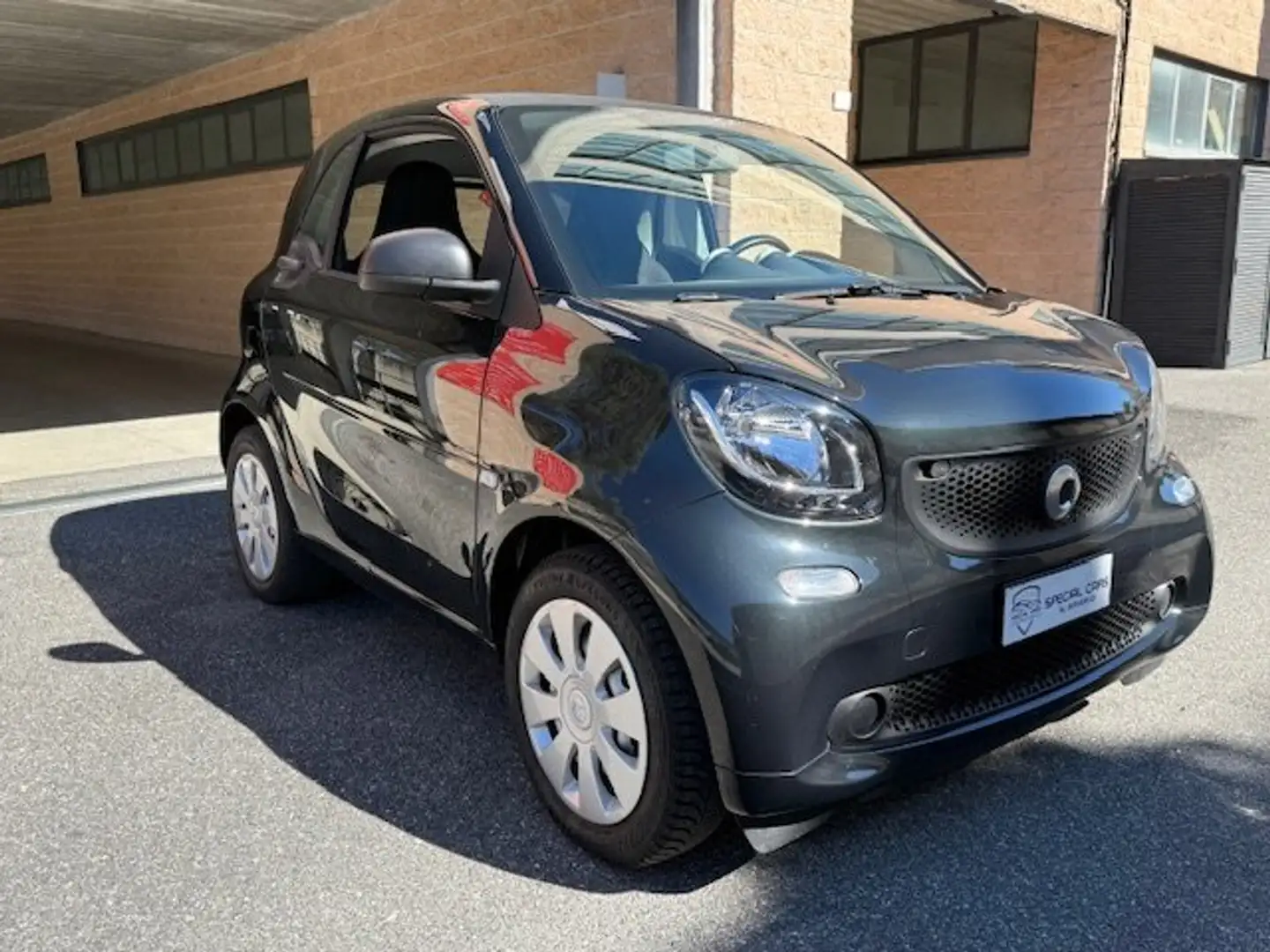smart forTwo 1.0 Black Passion Schwarz - 2