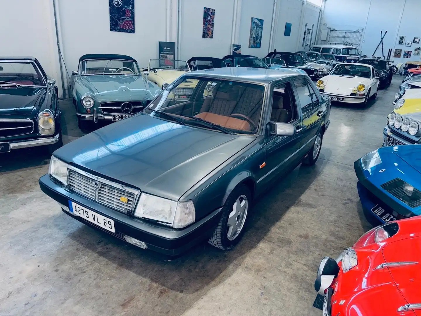 Lancia Thema Thema 8.32 Grau - 2