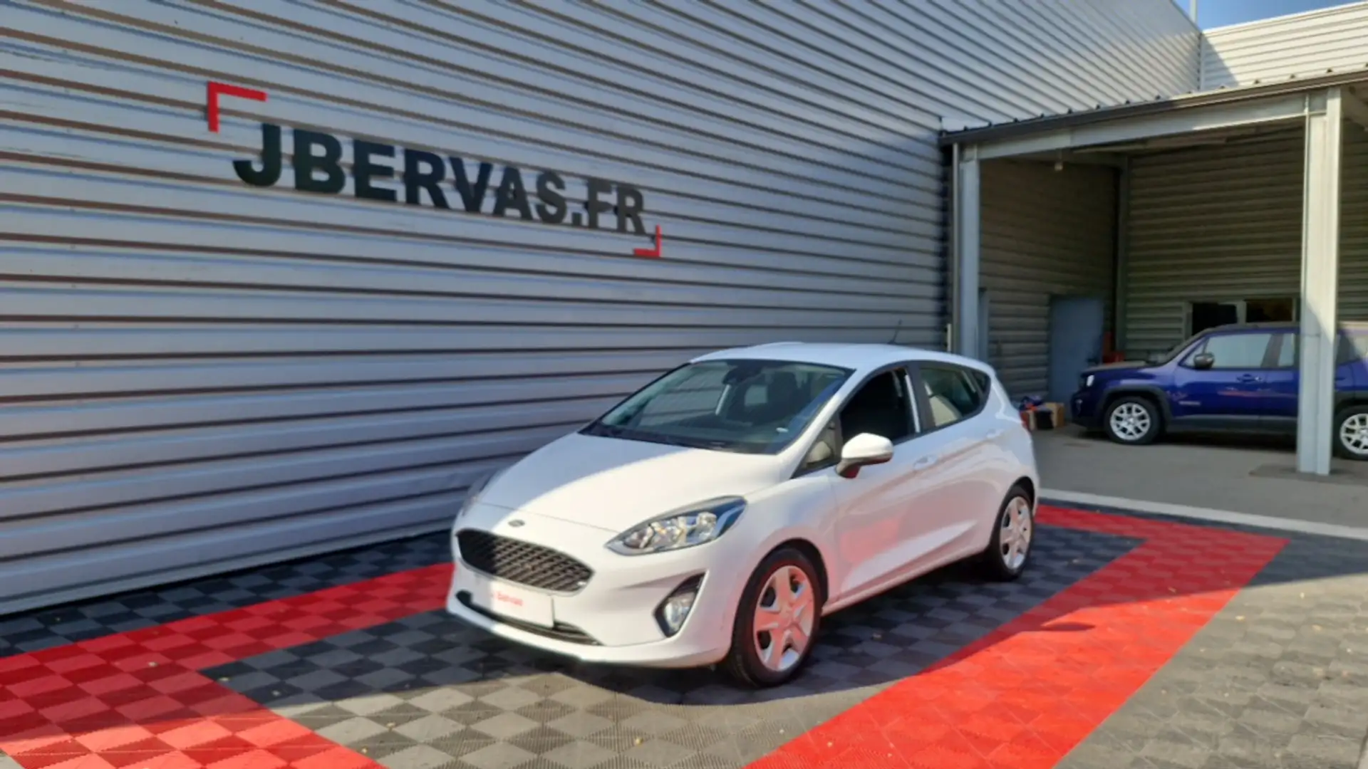 Ford Fiesta 1.0 EcoBoost 95ch CONNECT BUSINESS Blanc - 1