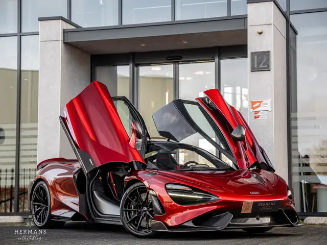 McLaren 765LT Coupe 4.0 V8 / MSO / FULL Carbon / Roof Scoop / Clubspor