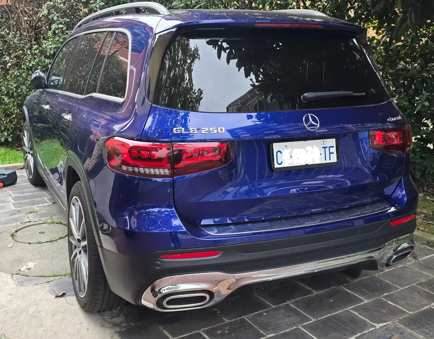 Mercedes-Benz GLB 250 GLB 250 Premium 4matic auto 7posti, AMG Line Blu/Azzurro - 1