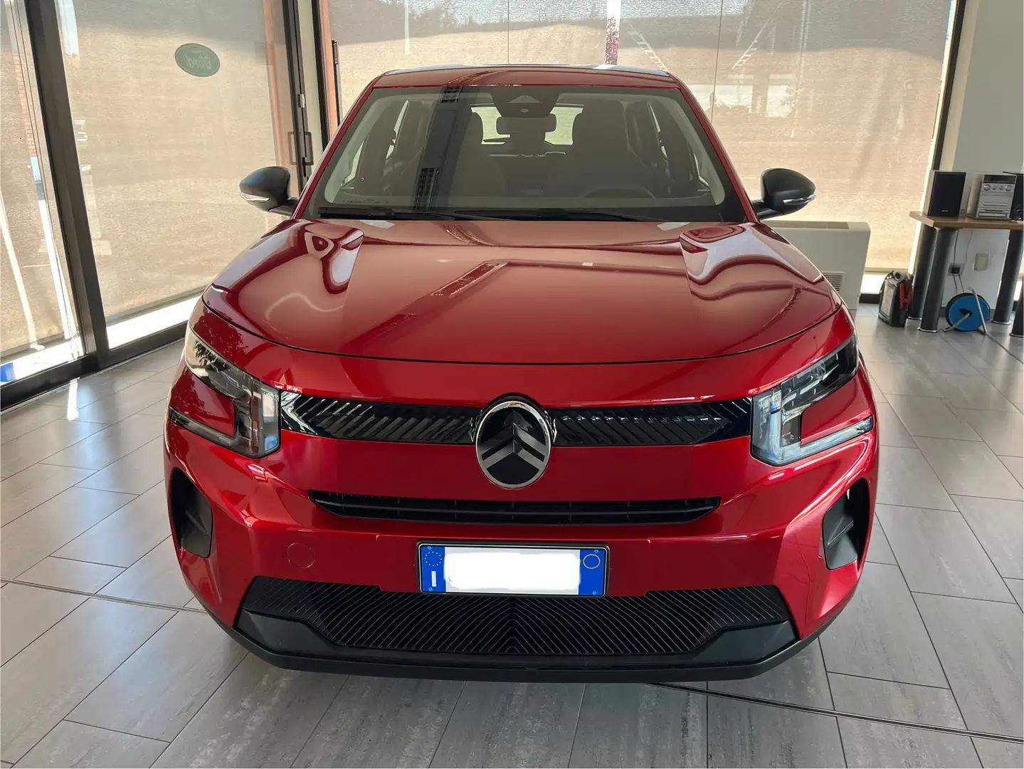 Citroen C3 1.2 PURETECH 100cv YOU Rojo - 2