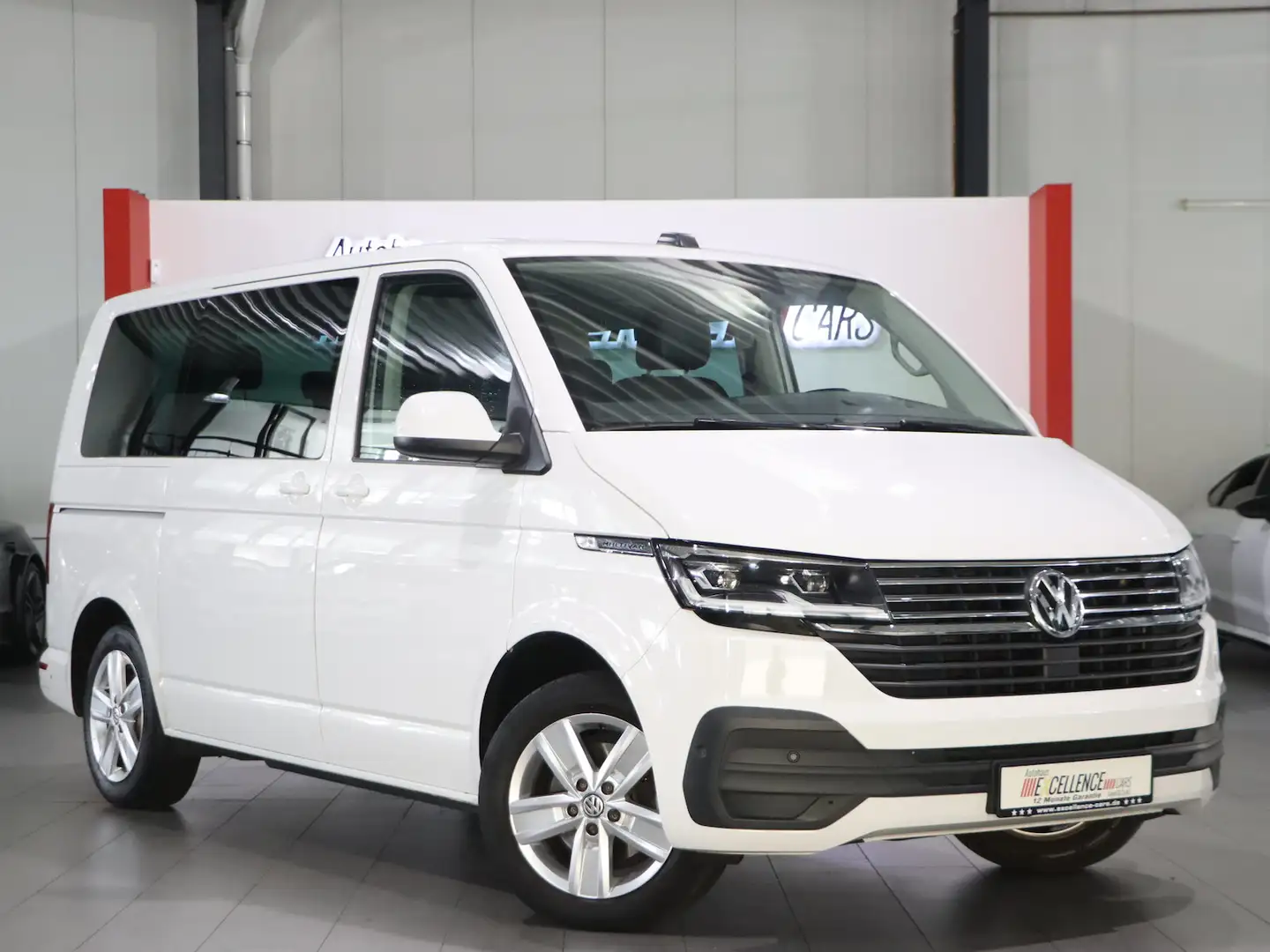 Volkswagen T6.1 Multivan TDI DSG IQ 7-SITZER, DIGI-COCKPIT Blanc - 1
