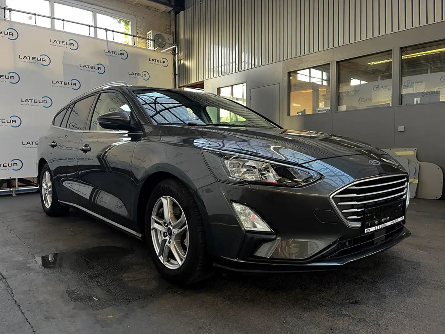 Ford Focus Clipper Connected 1.0i EcoBoost 125pk AUTOMAAT - 2