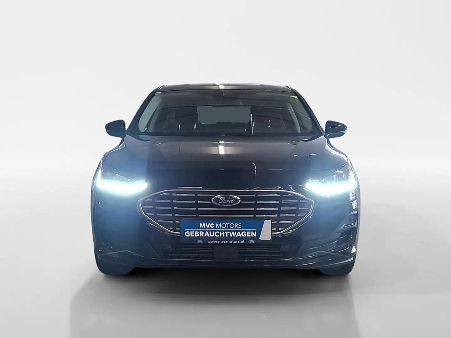 Ford Focus 1.0l EcoB. mHEV 92kW Titanium Schwarz - 1